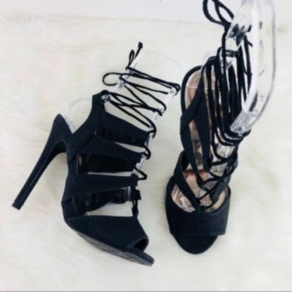 QUPID ‘Glee’ Faux Snake Printed Black Lace Up Heel - Picture 1 of 6